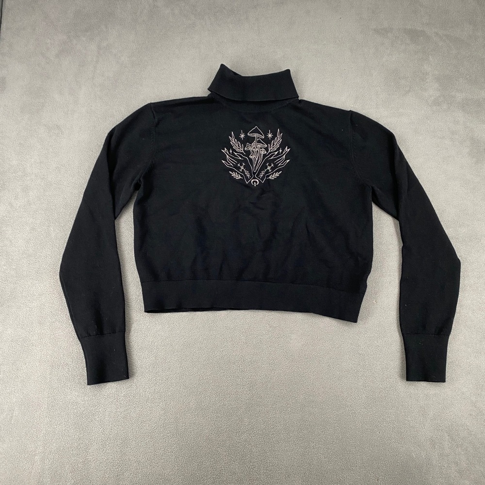 Distinkt‎ Black Mushroom Graphic Cropped Turtleneck Sweater XL Gothic Indie Top